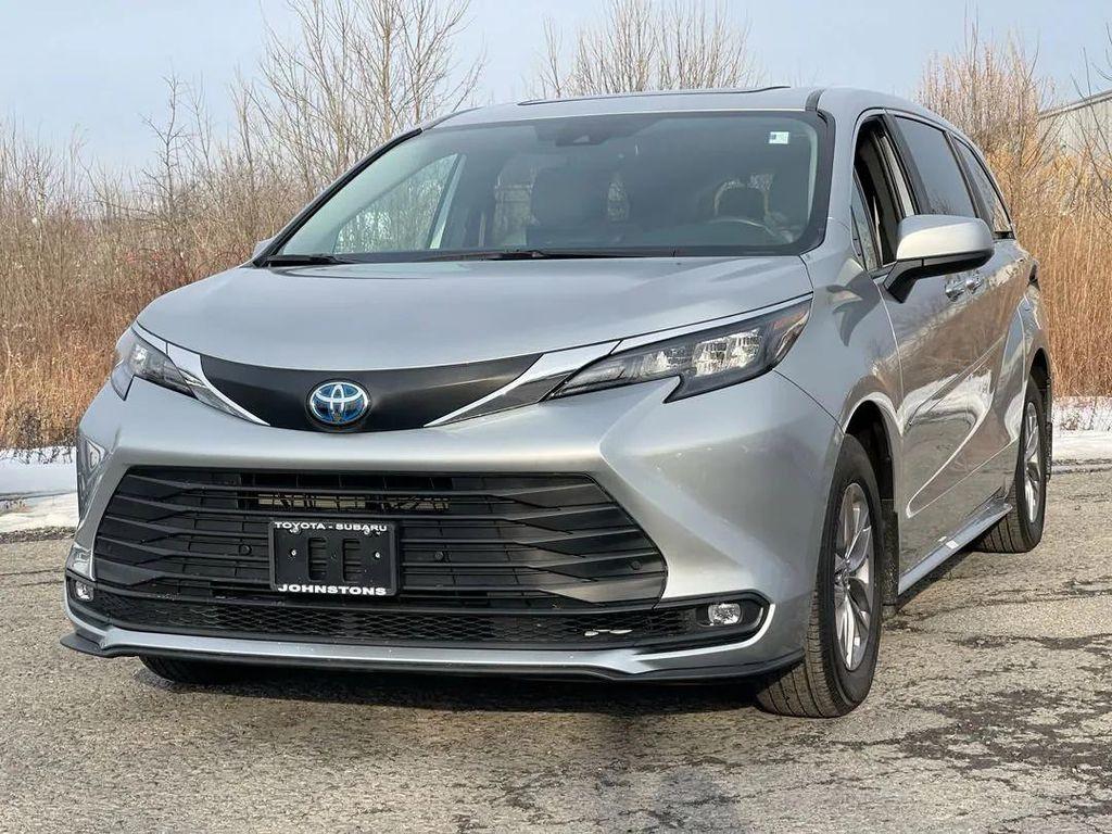 used 2025 Toyota Sienna car, priced at $48,110
