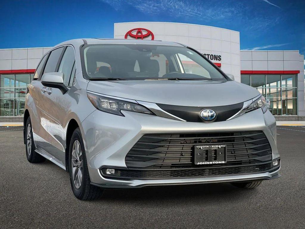 used 2025 Toyota Sienna car, priced at $48,110