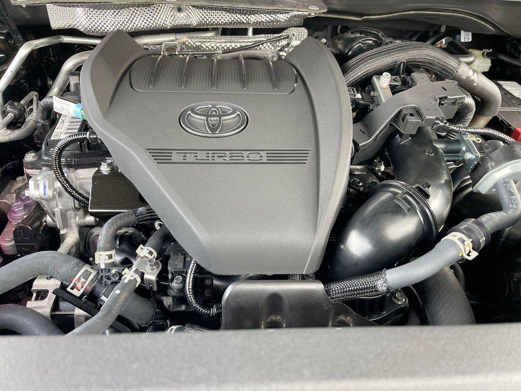 used 2025 Toyota Highlander car, priced at $44,043