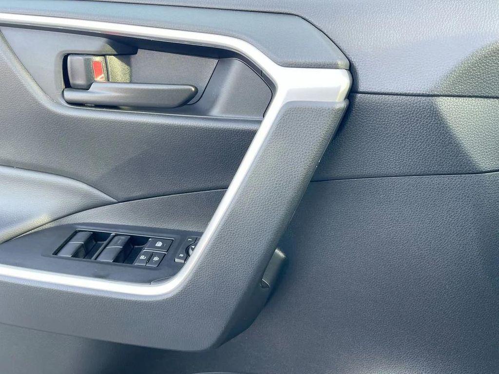used 2025 Toyota RAV4 Hybrid car, priced at $33,595