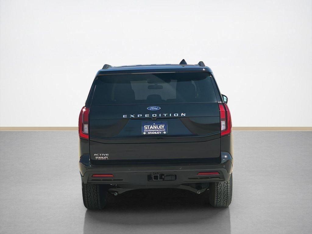 new 2025 Ford Expedition car, priced at $60,989