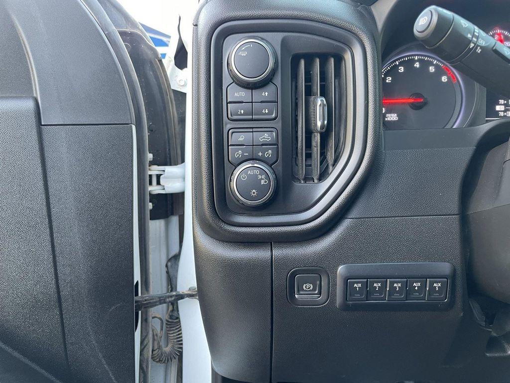 used 2024 Chevrolet Silverado 3500 car, priced at $44,226