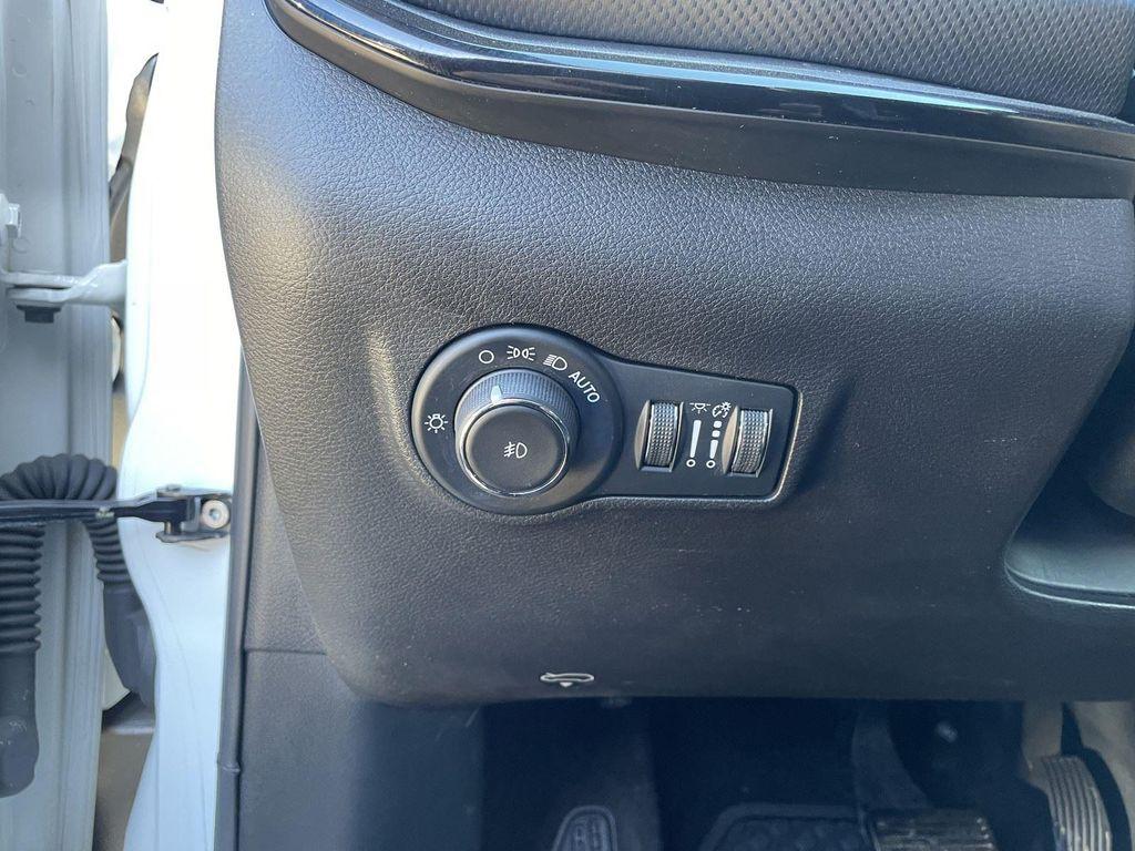 used 2025 Jeep Compass car, priced at $24,462