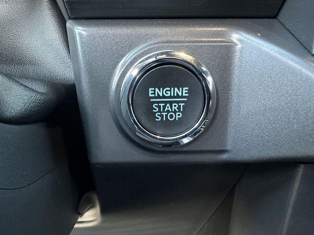 new 2025 Ford F-150 car, priced at $60,798