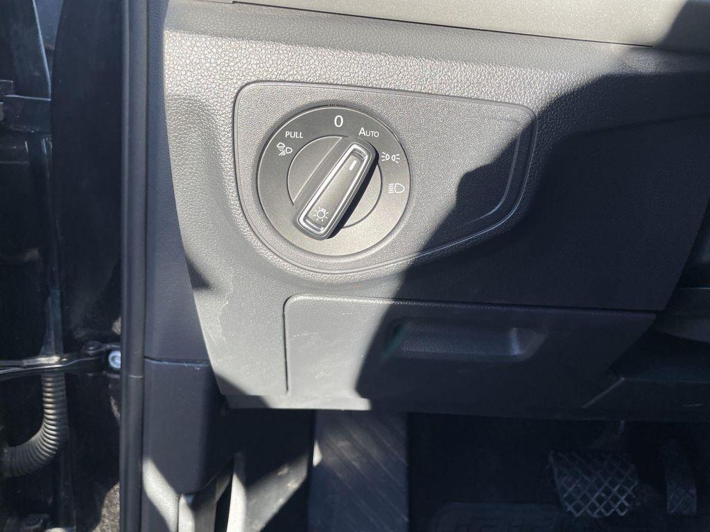 used 2022 Volkswagen Atlas car, priced at $25,684