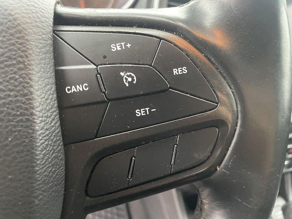 used 2020 Jeep Cherokee car, priced at $19,995