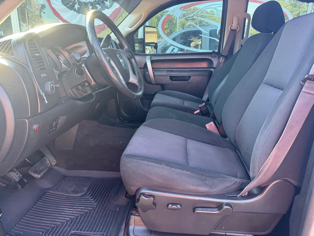 used 2014 Chevrolet Silverado 3500 car, priced at $28,995