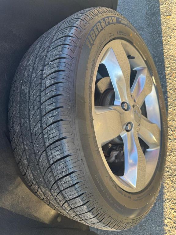 used 2012 Jeep Grand Cherokee car, priced at $9,890