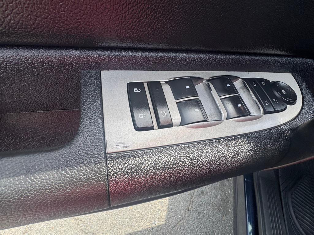 used 2009 Chevrolet Silverado 1500 car, priced at $14,995