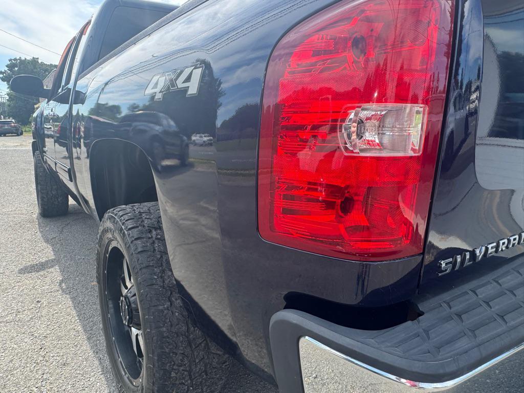 used 2009 Chevrolet Silverado 1500 car, priced at $14,995