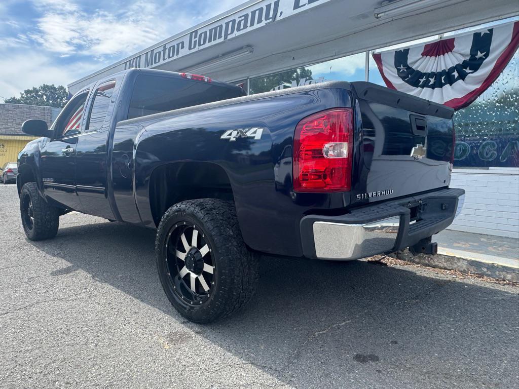 used 2009 Chevrolet Silverado 1500 car, priced at $14,995