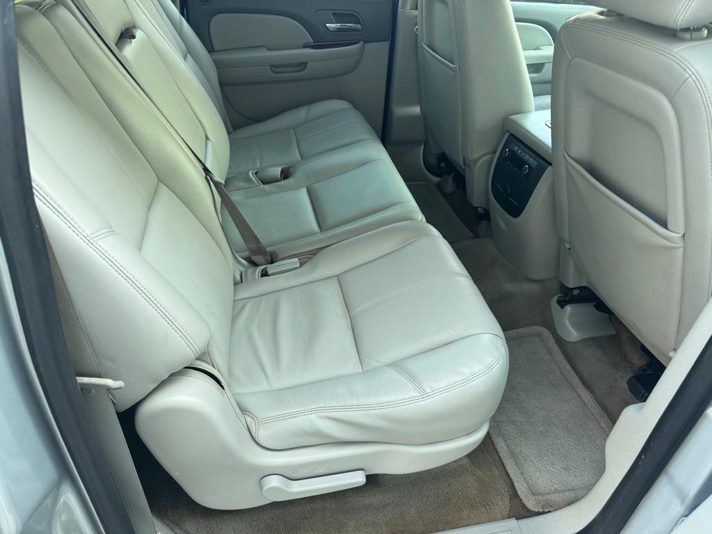 used 2013 GMC Yukon XL car, priced at $18,995