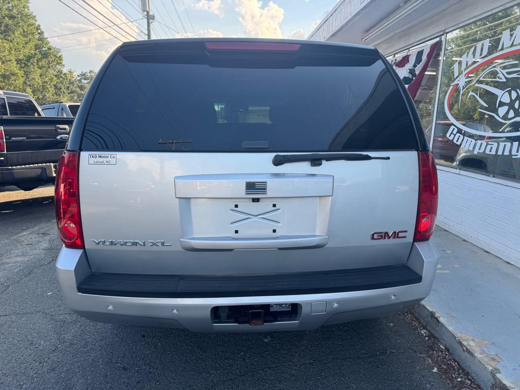 used 2013 GMC Yukon XL car, priced at $18,995