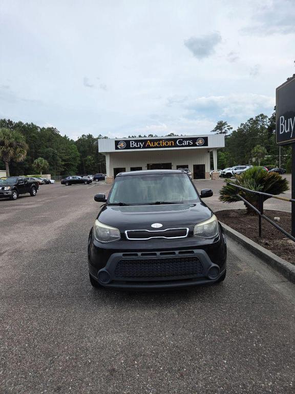 used 2015 Kia Soul car, priced at $2,900