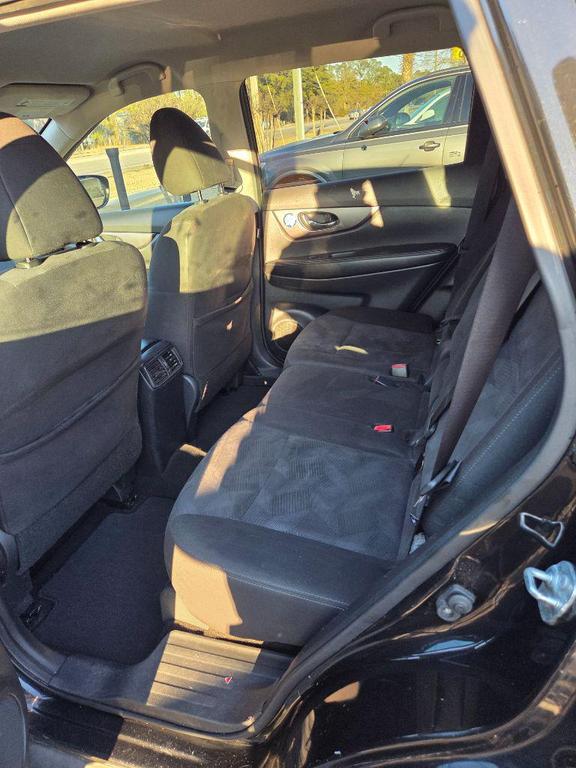 used 2016 Nissan Rogue car, priced at $3,900