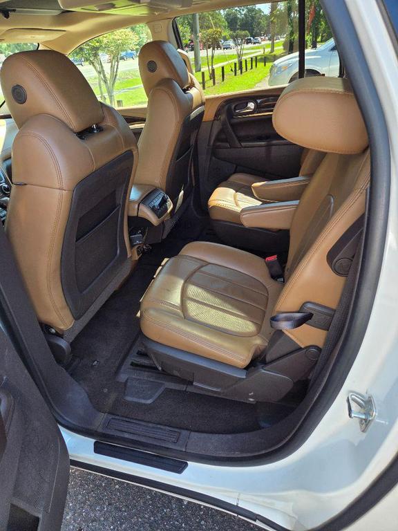 used 2015 Buick Enclave car, priced at $3,500