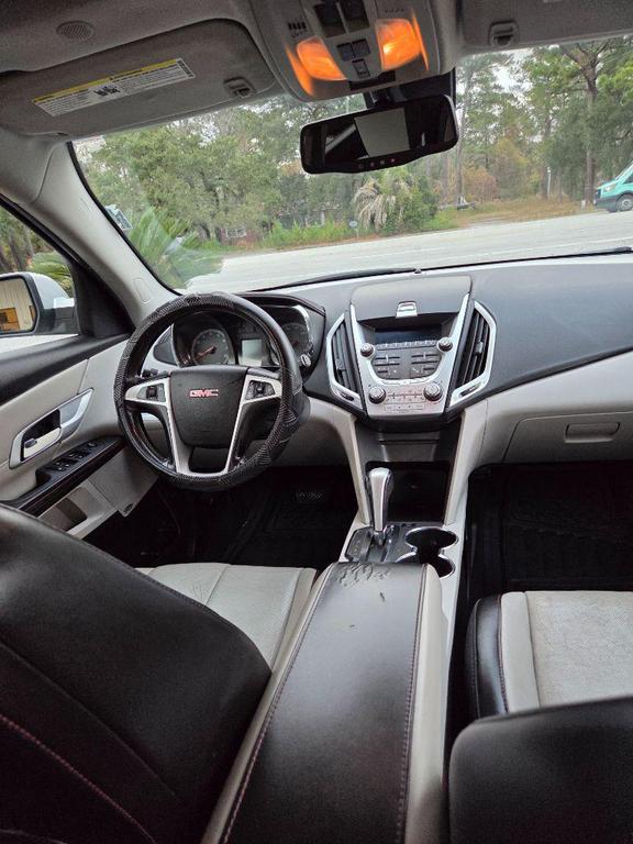 used 2010 GMC Terrain car, priced at $3,200