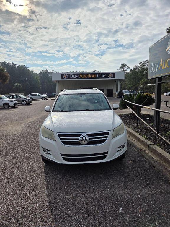 used 2009 Volkswagen Tiguan car, priced at $2,800