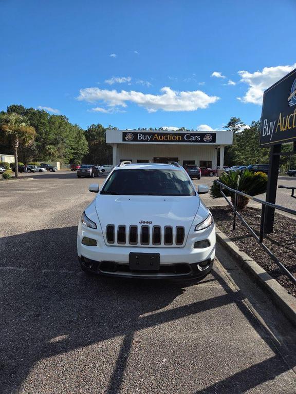 used 2016 Jeep Cherokee car, priced at $5,800