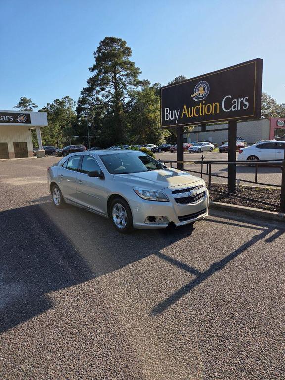 used 2013 Chevrolet Malibu car, priced at $3,200