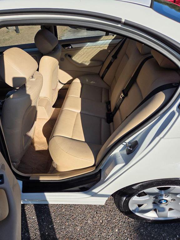 used 2004 BMW 325 car, priced at $2,300