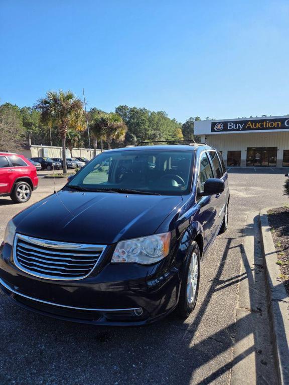 used 2015 Chrysler Town & Country car, priced at $3,900