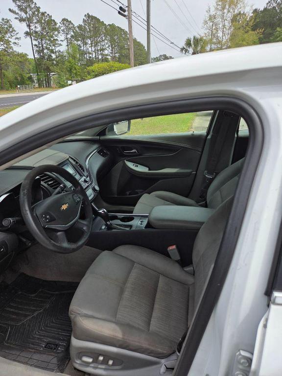 used 2014 Chevrolet Impala car, priced at $1,600