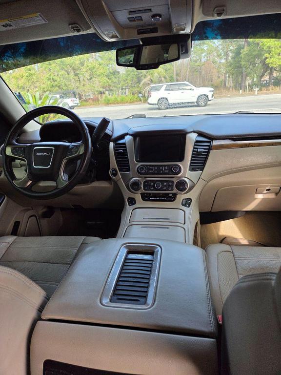 used 2016 GMC Yukon car, priced at $9,800