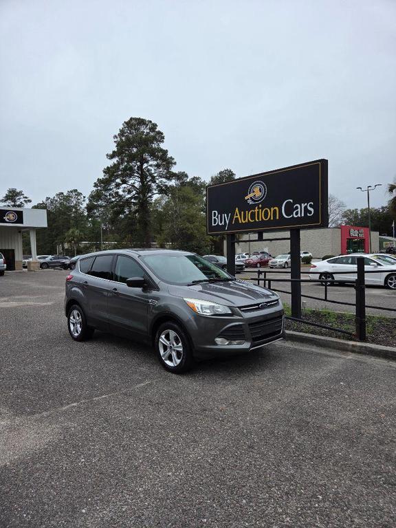 used 2014 Ford Escape car, priced at $3,500