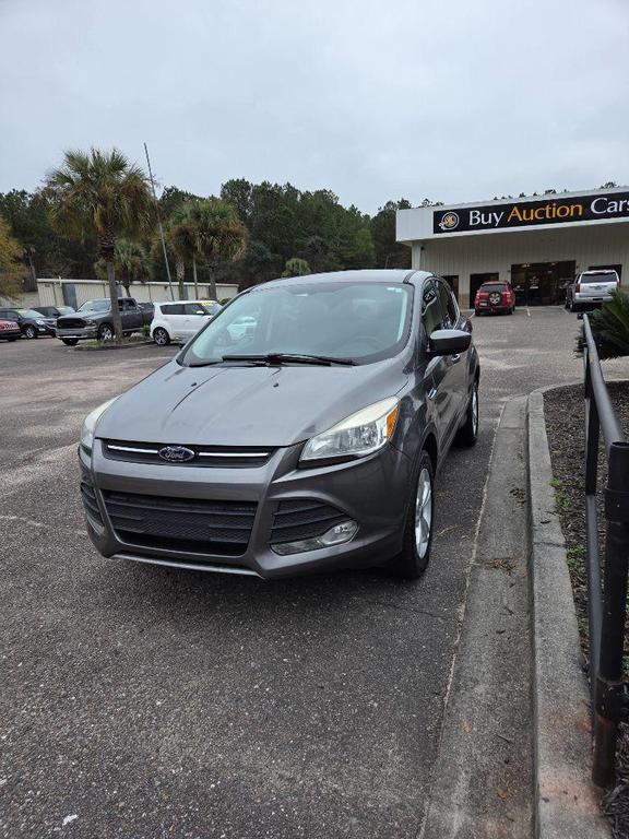 used 2014 Ford Escape car, priced at $3,500