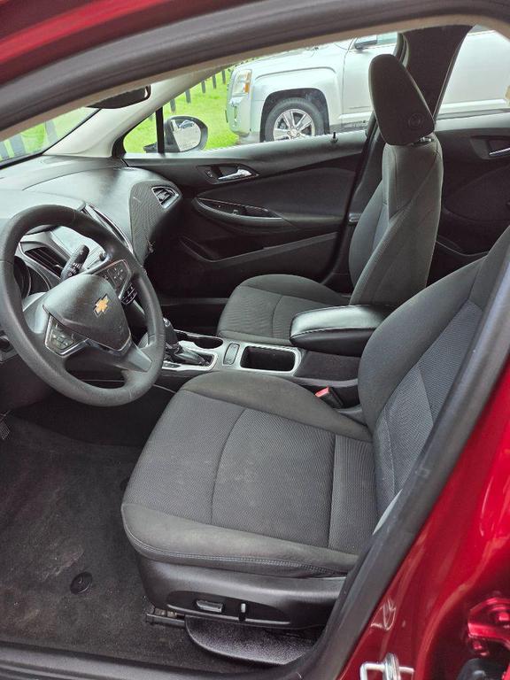 used 2017 Chevrolet Cruze car, priced at $3,500