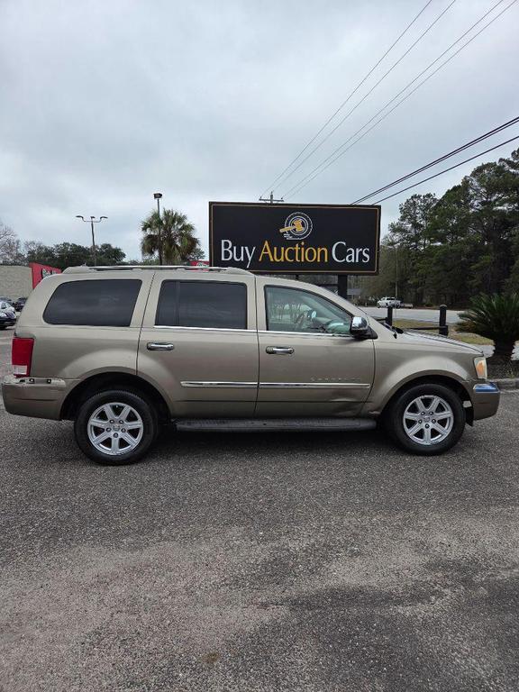 used 2007 Chrysler Aspen car, priced at $1,900
