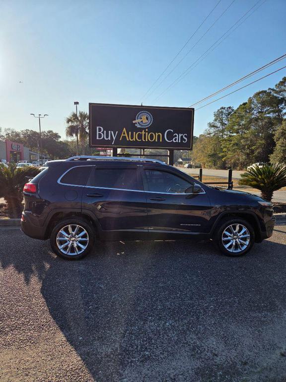 used 2015 Jeep Cherokee car, priced at $4,200