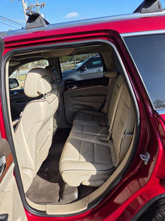 used 2013 Jeep Grand Cherokee car, priced at $3,900