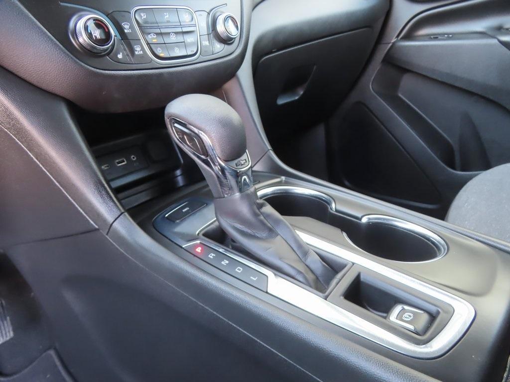 used 2023 Chevrolet Equinox car, priced at $20,500