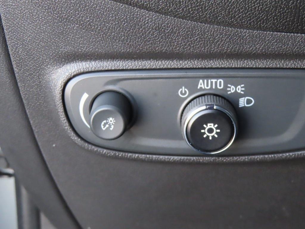 used 2023 Chevrolet Equinox car, priced at $20,500