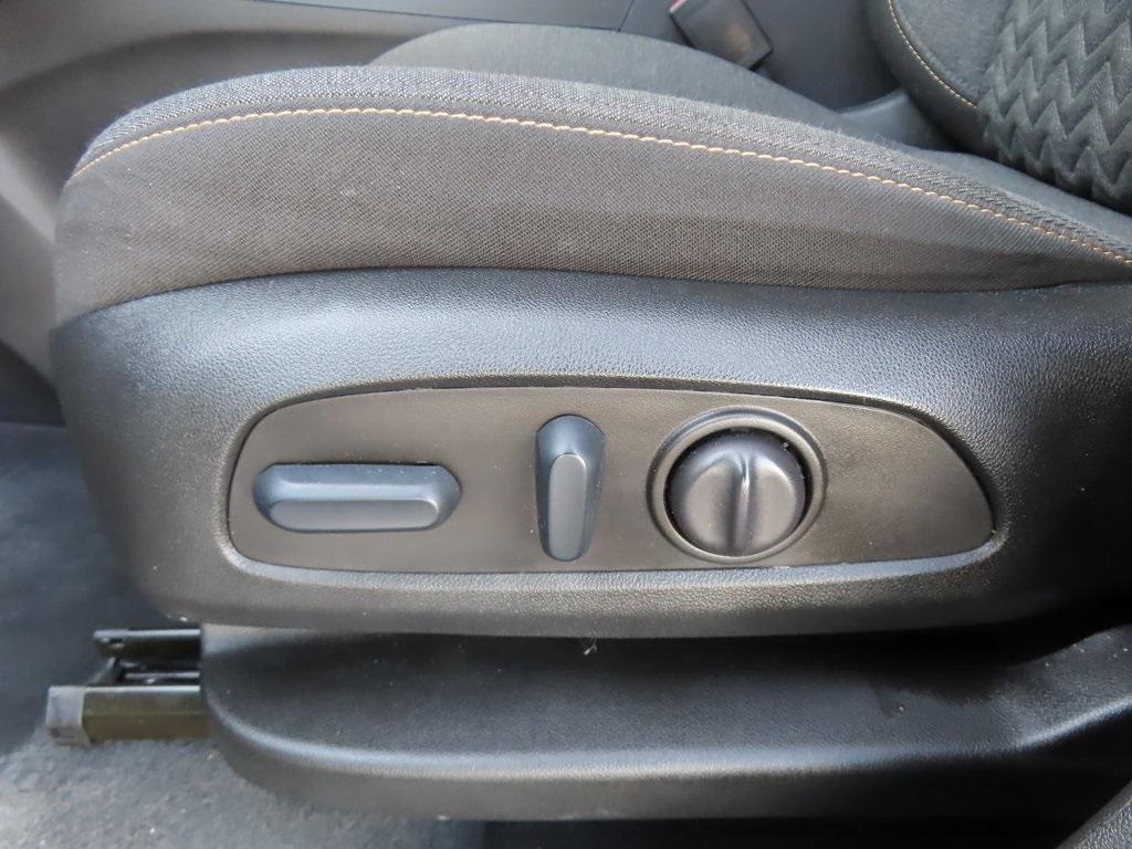 used 2023 Chevrolet Equinox car, priced at $20,500