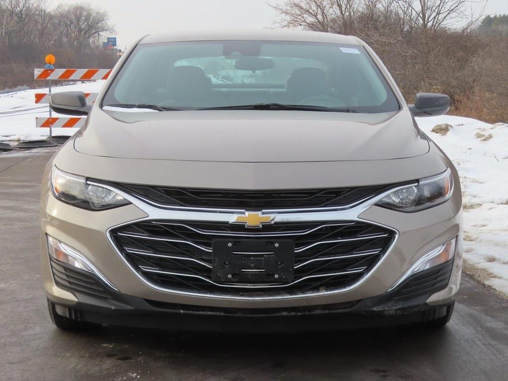 new 2025 Chevrolet Malibu car, priced at $25,651