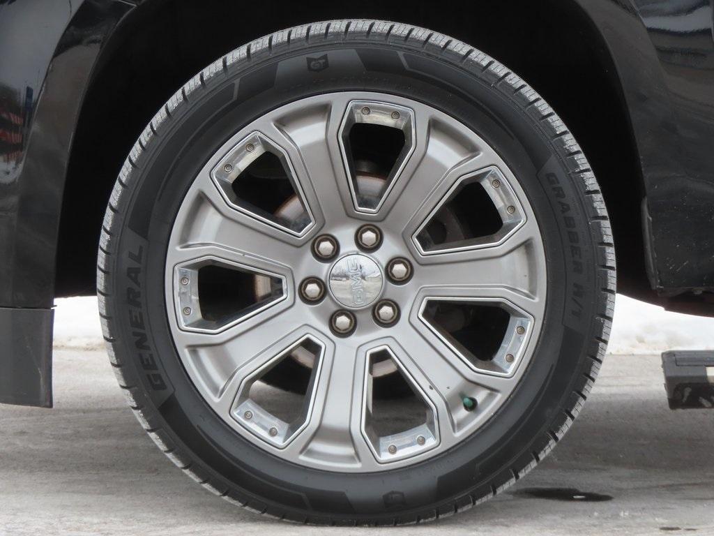 used 2016 GMC Yukon XL car, priced at $24,768