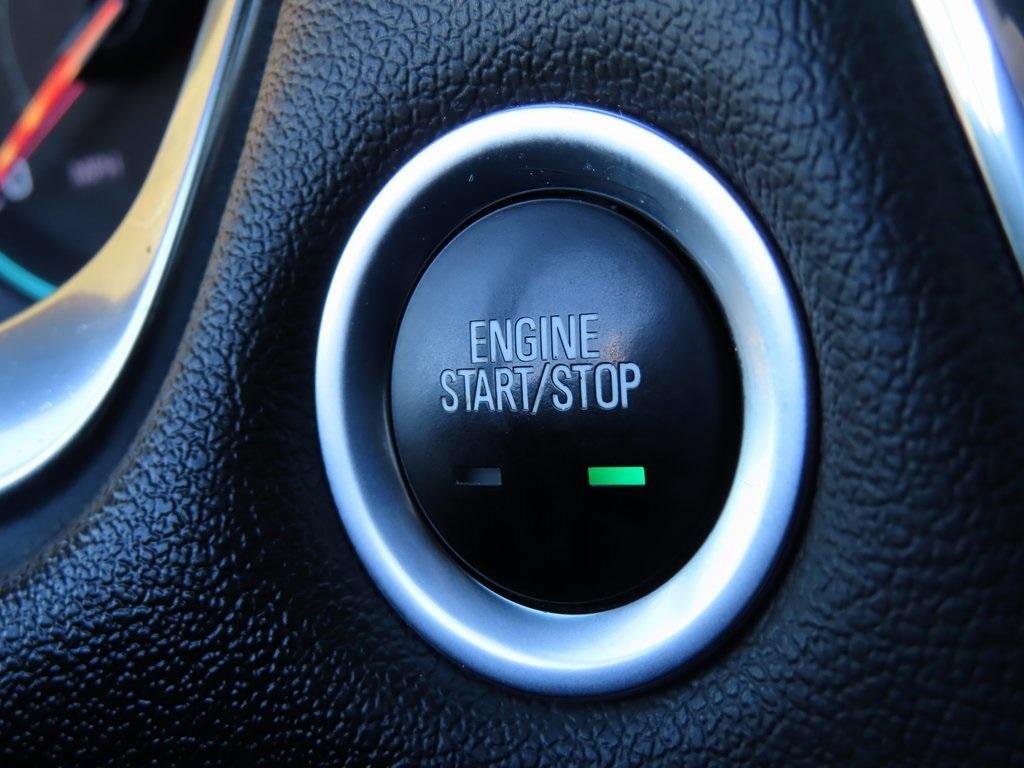 used 2023 Chevrolet Traverse car, priced at $29,995