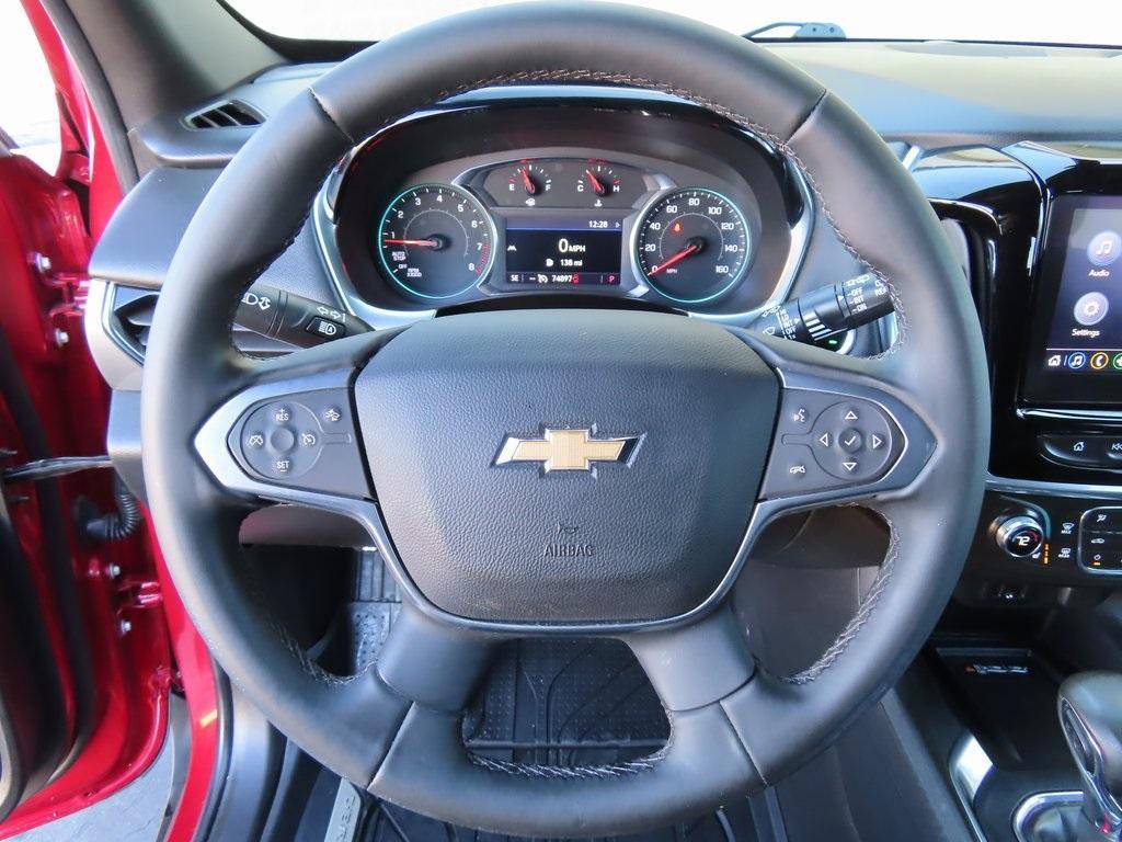 used 2023 Chevrolet Traverse car, priced at $29,995