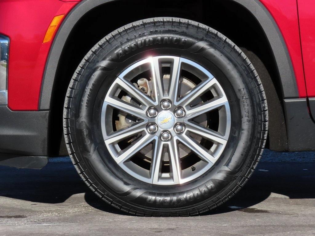 used 2023 Chevrolet Traverse car, priced at $29,995