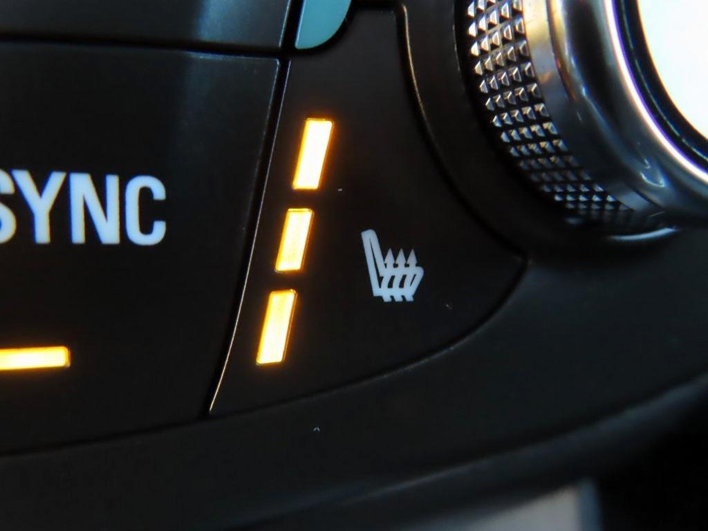 used 2023 Chevrolet Traverse car, priced at $29,995