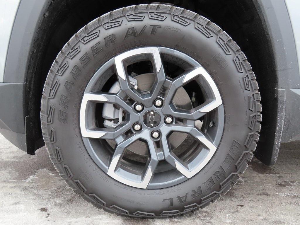 new 2026 Chevrolet Equinox car, priced at $38,585