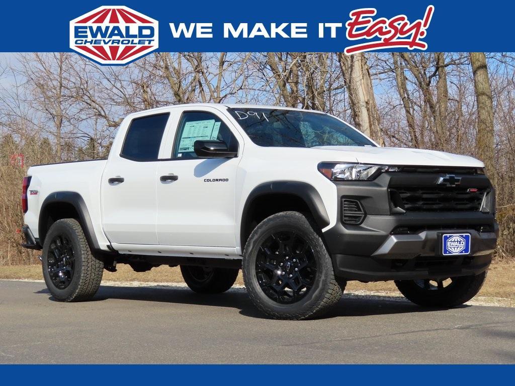 new 2026 Chevrolet Colorado car, priced at $43,055