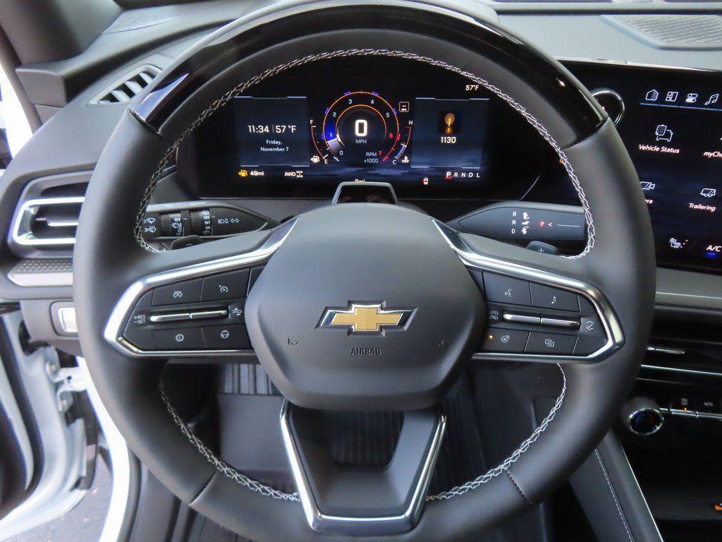 new 2026 Chevrolet Traverse car, priced at $50,602