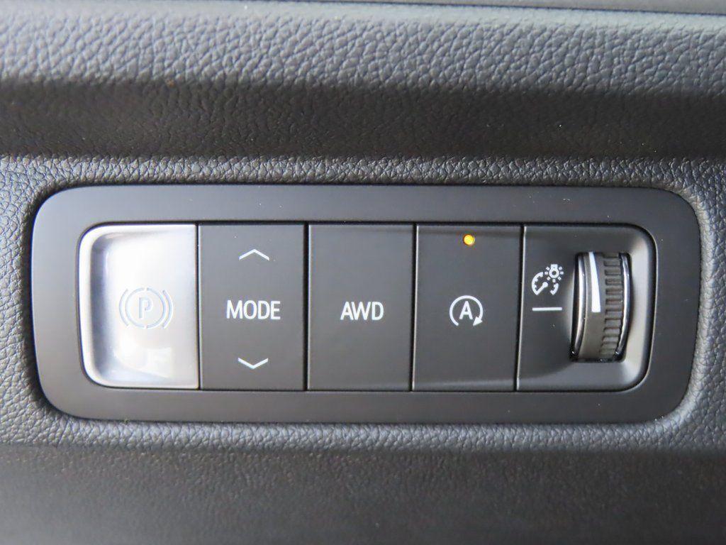 new 2026 Chevrolet Traverse car, priced at $50,602