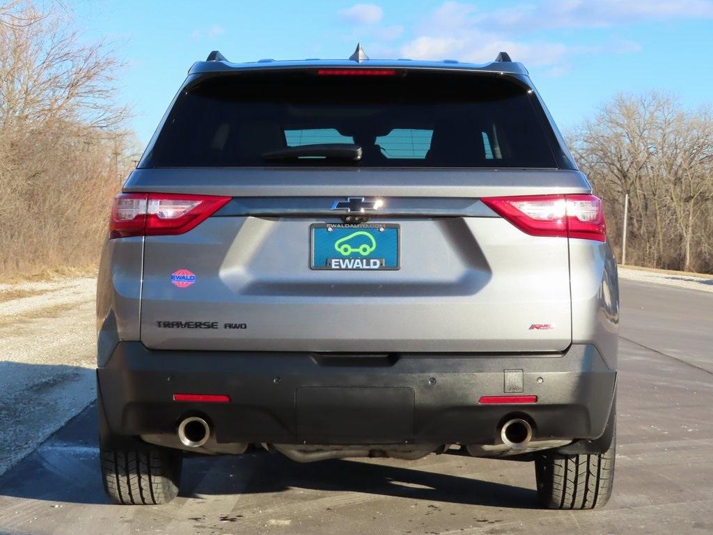 used 2021 Chevrolet Traverse car, priced at $28,877