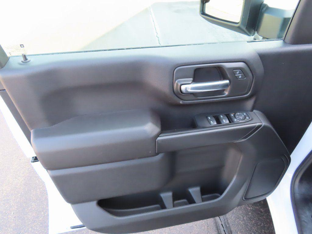 new 2025 Chevrolet Silverado 3500 car, priced at $72,400