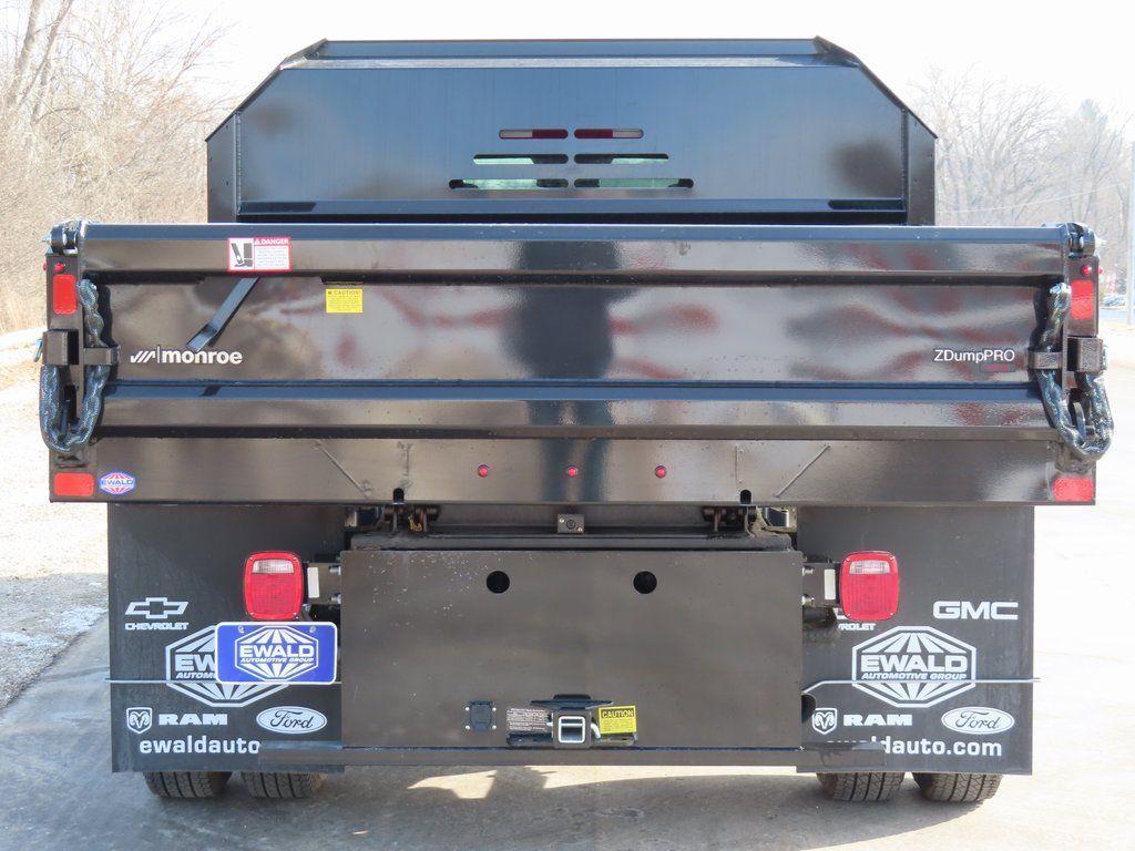 new 2025 Chevrolet Silverado 3500 car, priced at $72,400